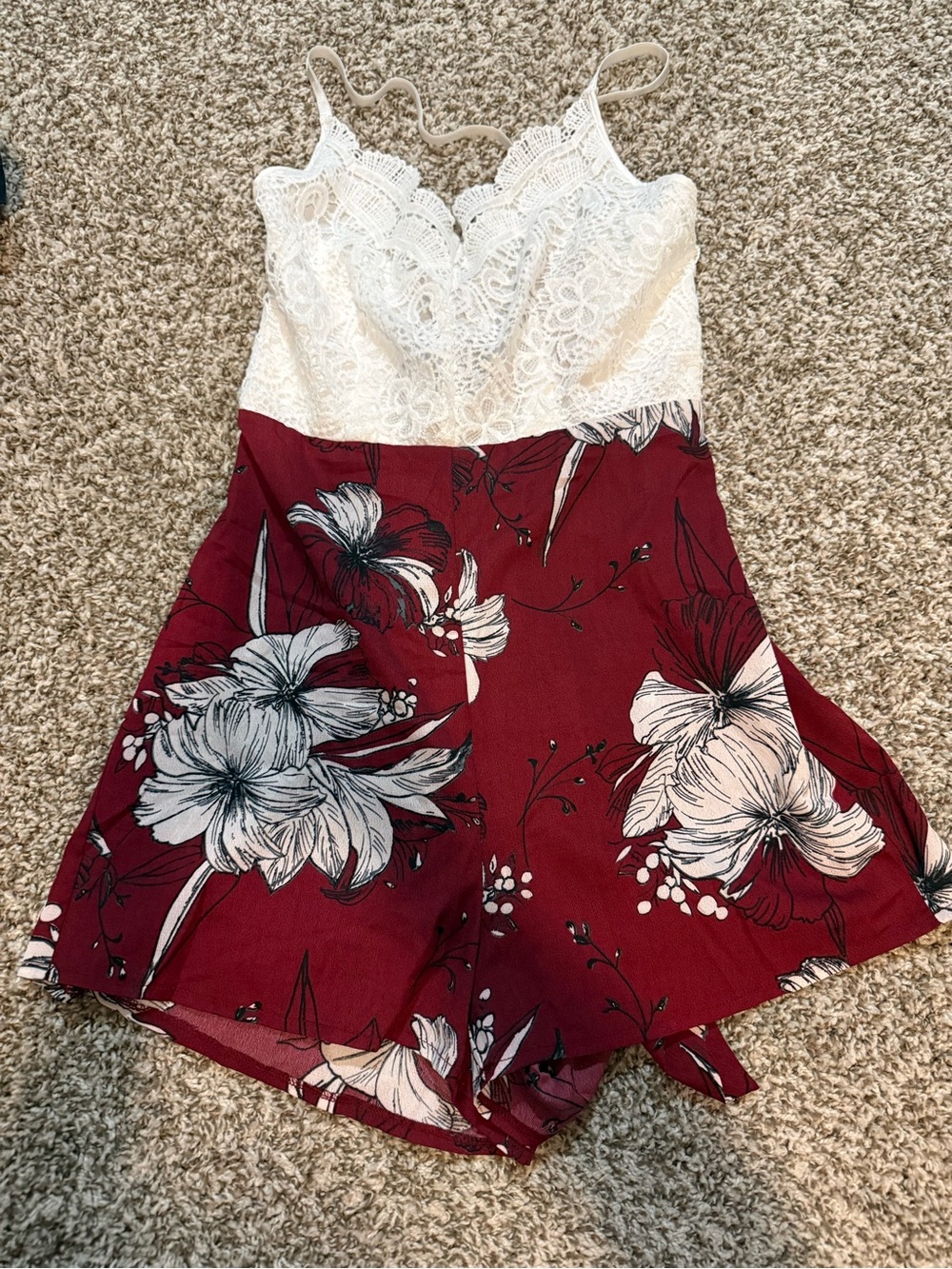 SHEIN White Lace Bodice Red Floral Romper Shorts